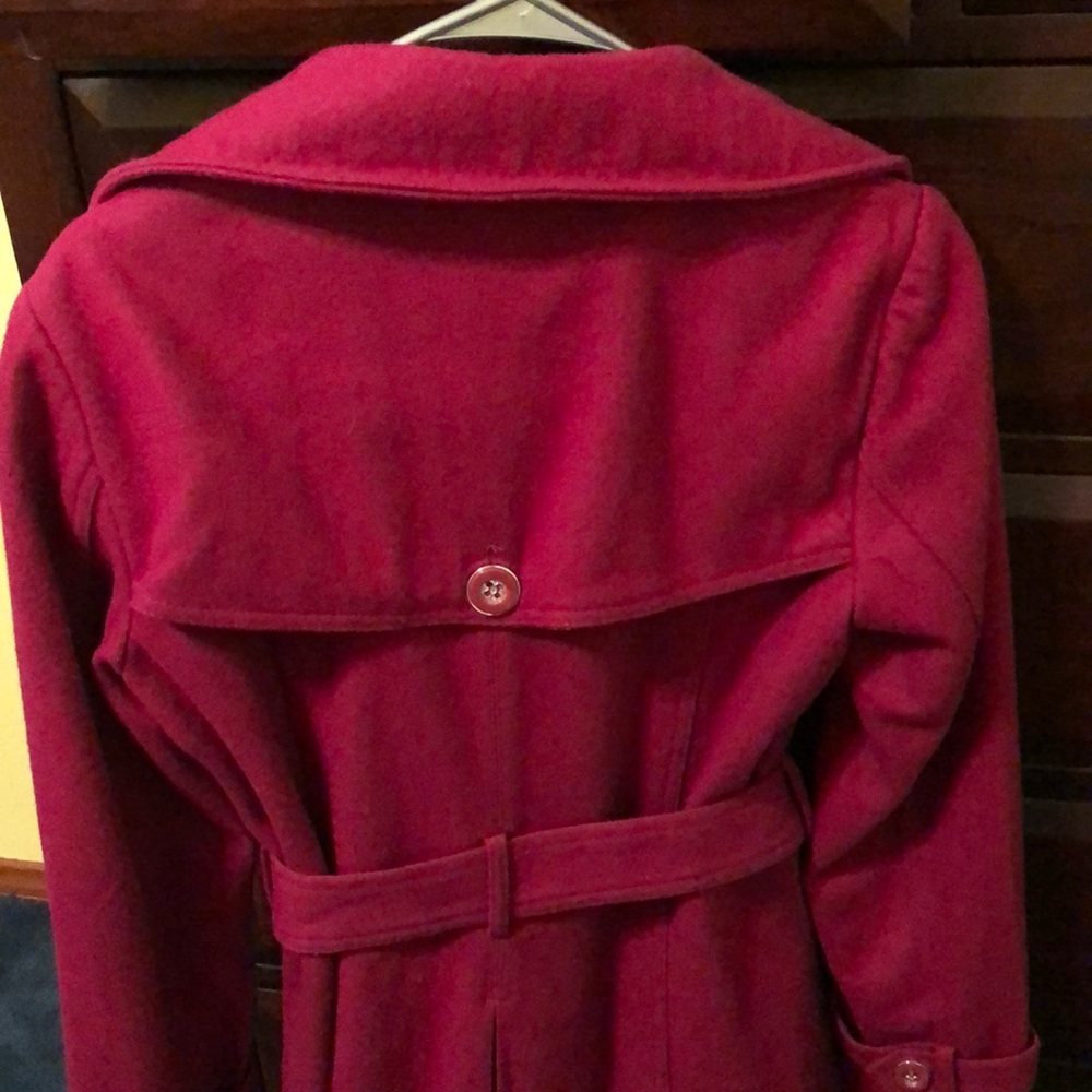 Coat - Picture 2 of 4